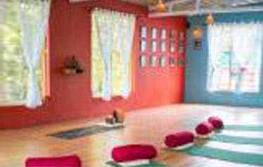 Complete Guide Adiyogam’s 200-Hour Yoga Teacher Training in Goa