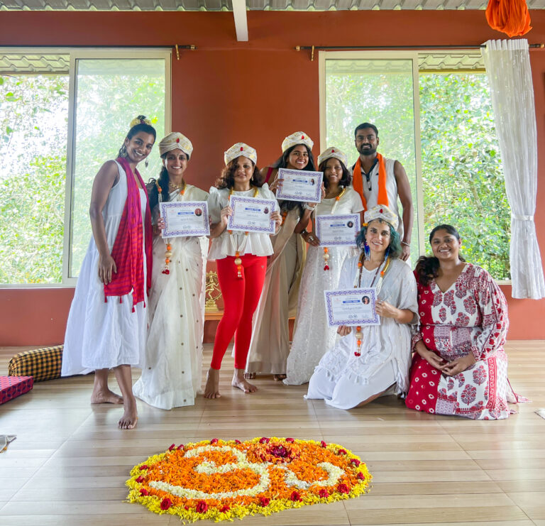 How to Choose the Right Yoga Retreat